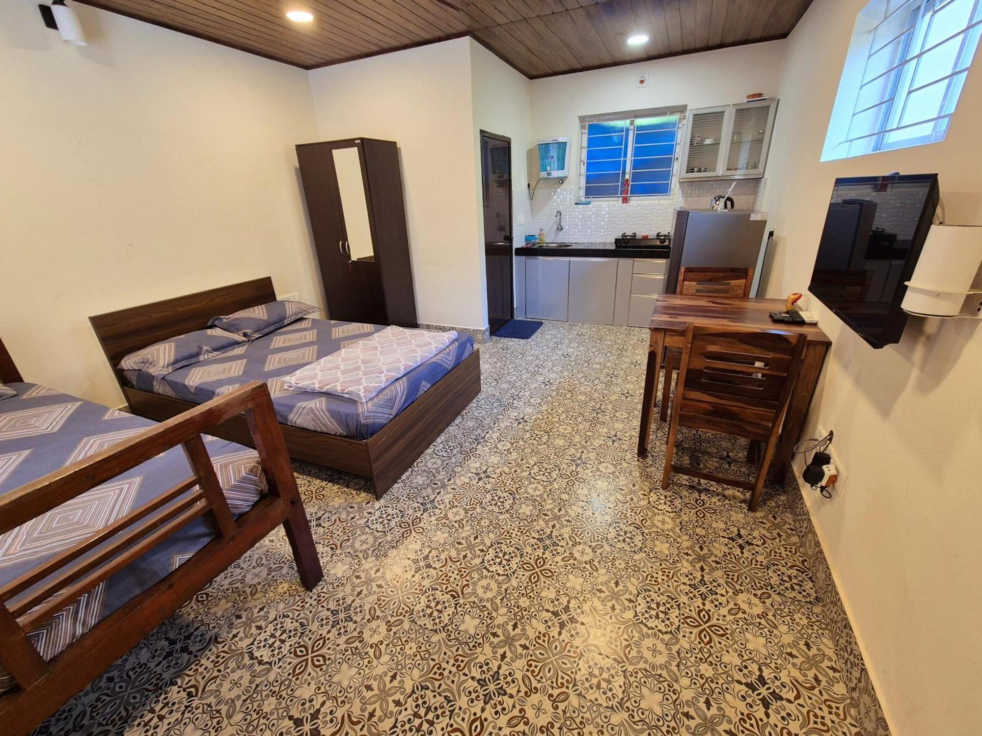 Sunny Smiles Homestay Мангалор Екстериор снимка